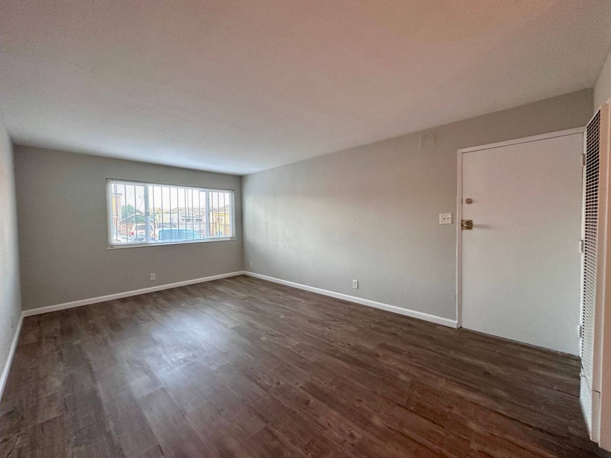 Apartment for rent at 1632-1634 99th Ave, Oakland, CA 94603