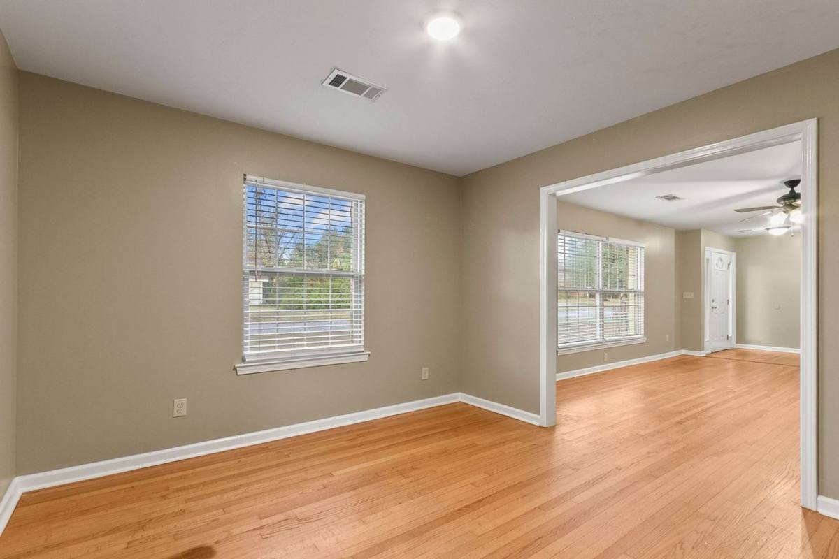 House for rent at 242 Cedar Crest, Tuscaloosa, AL 35401