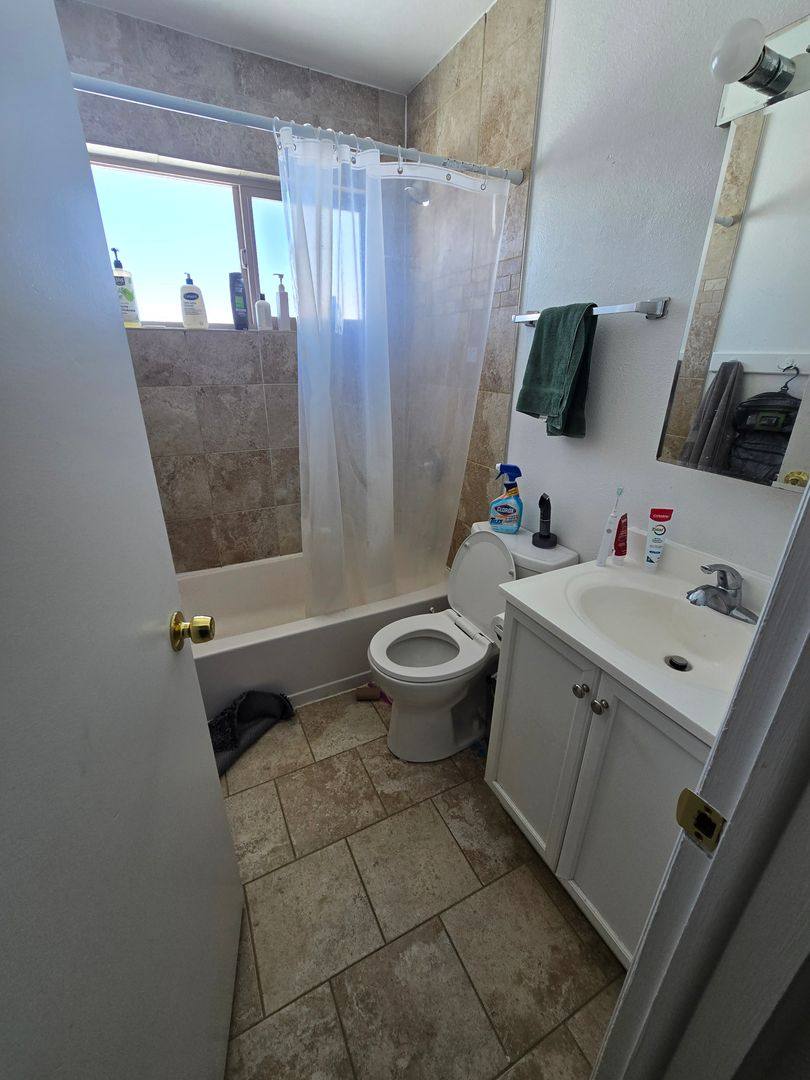 House for rent at 940 37th St, Boulder, CO 80303
