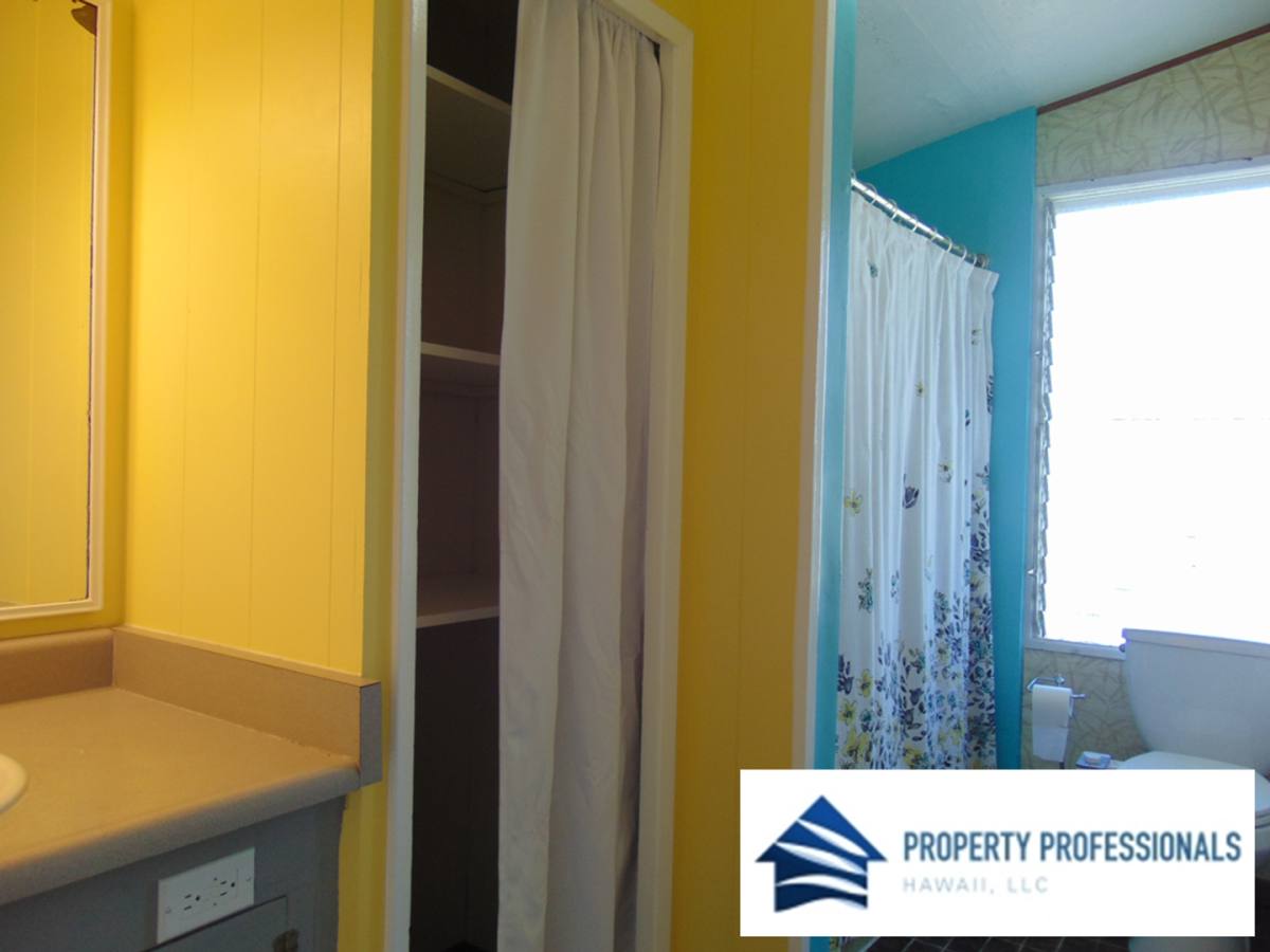 House for rent at 294-C Kukuau St Top, Hilo, HI 96720