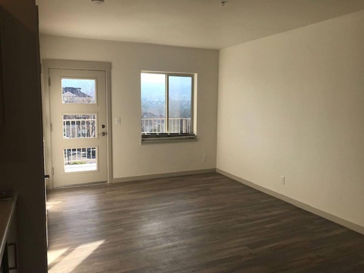 Apartment for rent at 651 Fair Oaks Ave, Ashland, OR 97520