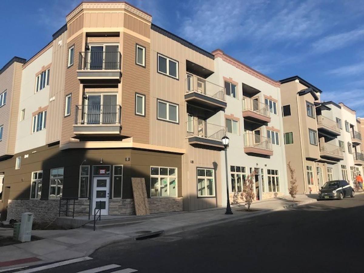 Apartment for rent at 651 Fair Oaks Ave, Ashland, OR 97520