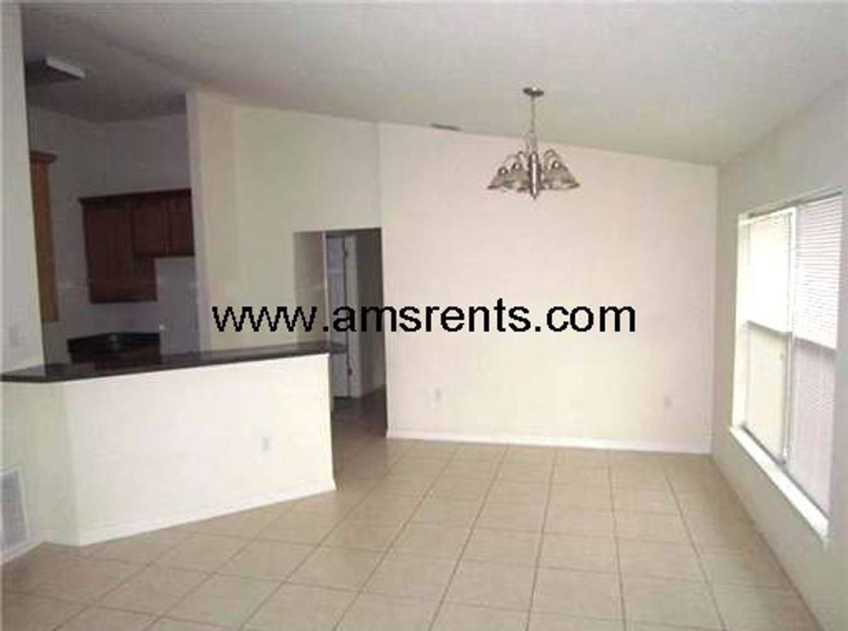 Apartment for rent at 539 Albatross Dr, Kissimmee, FL 34759