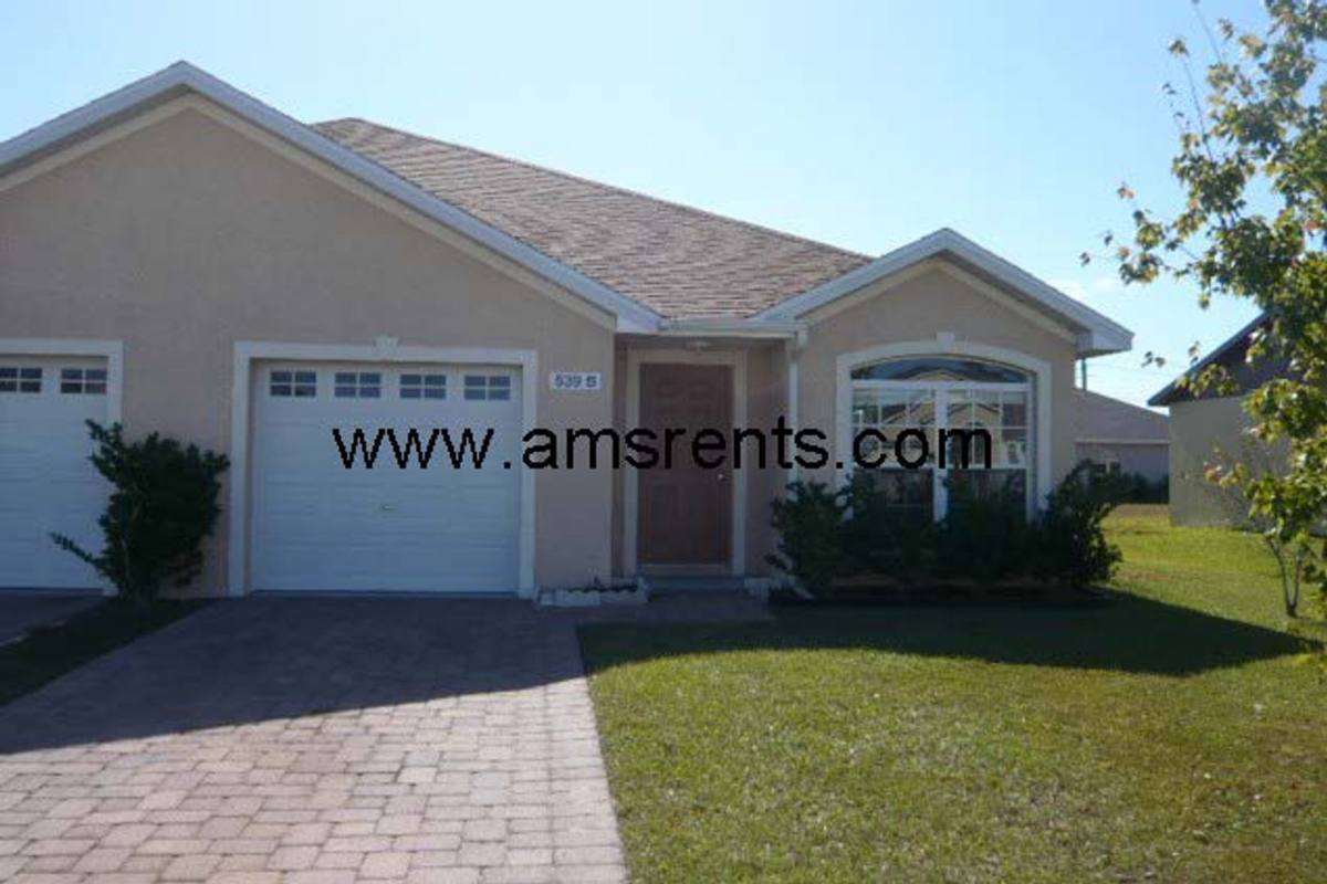 Apartment for rent at 539 Albatross Dr, Kissimmee, FL 34759