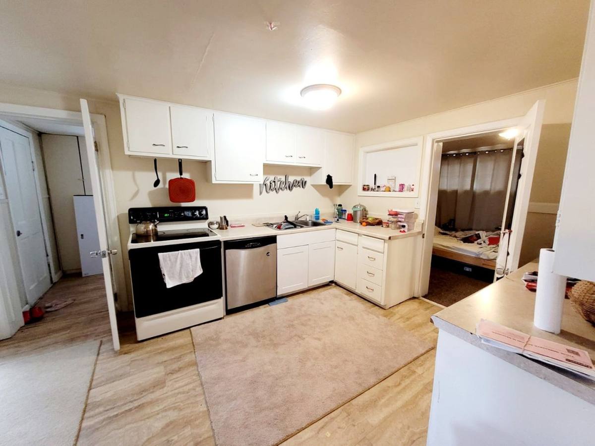 Apartment for rent at 4570 Arapahoe, Boulder, CO 80303