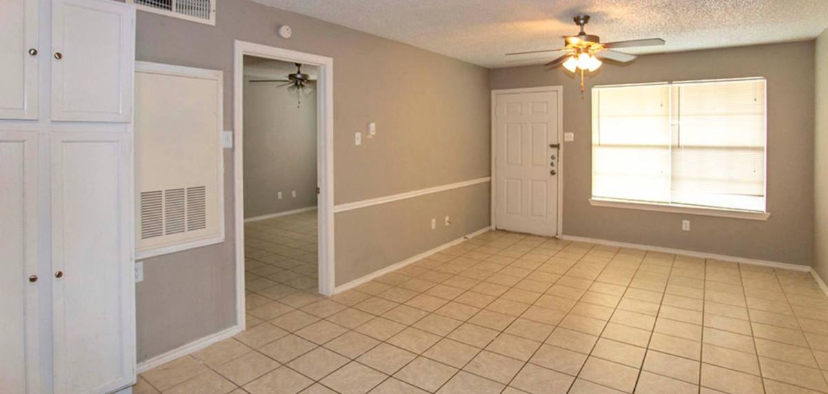 Apartment for rent at 1326 S 11th St, Waco, TX 76706