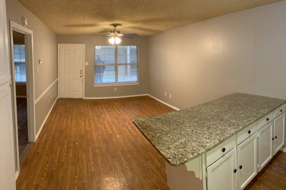 Apartment for rent at 1326 S 11th St, Waco, TX 76706