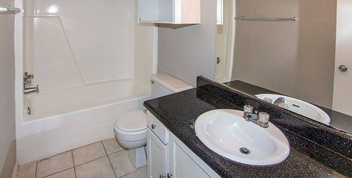 Apartment for rent at 1326 S 11th St, Waco, TX 76706