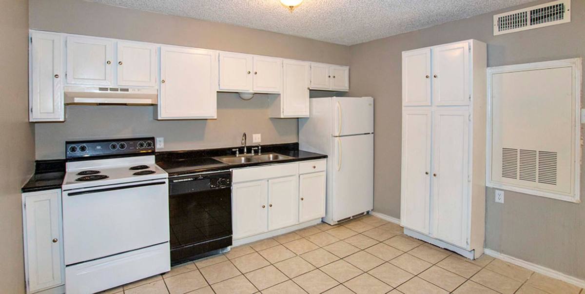 Apartment for rent at 1326 S 11th St, Waco, TX 76706
