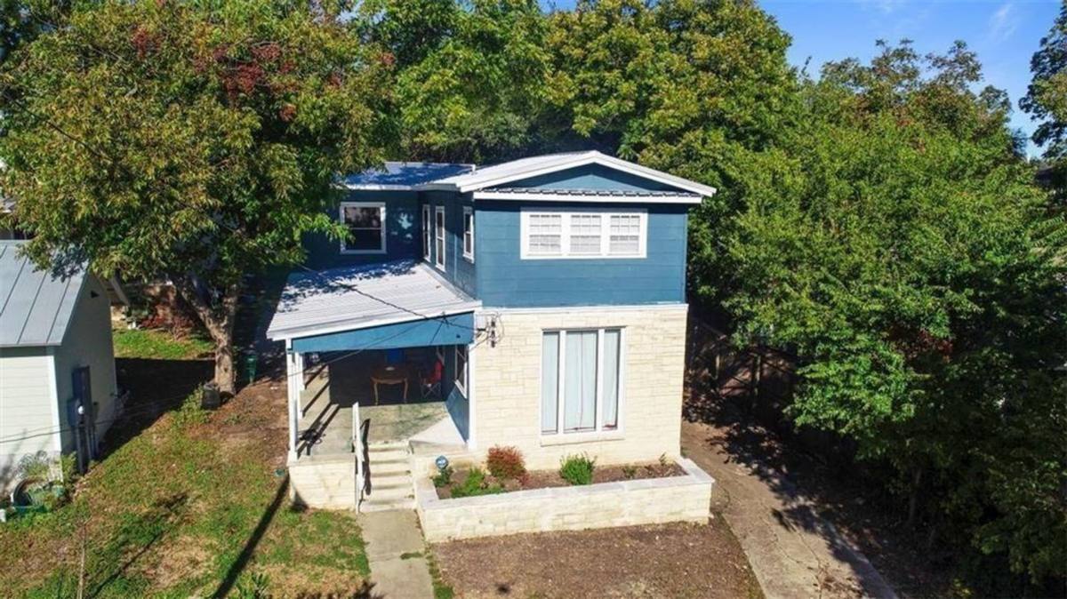 House for rent at 3306 Liberty St, Austin, TX 78705