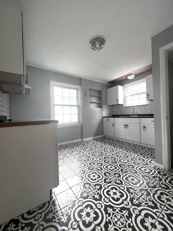 House for rent at 20926 Moross Rd, Grosse Pointe, MI 48236