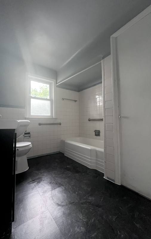 House for rent at 20926 Moross Rd, Grosse Pointe, MI 48236