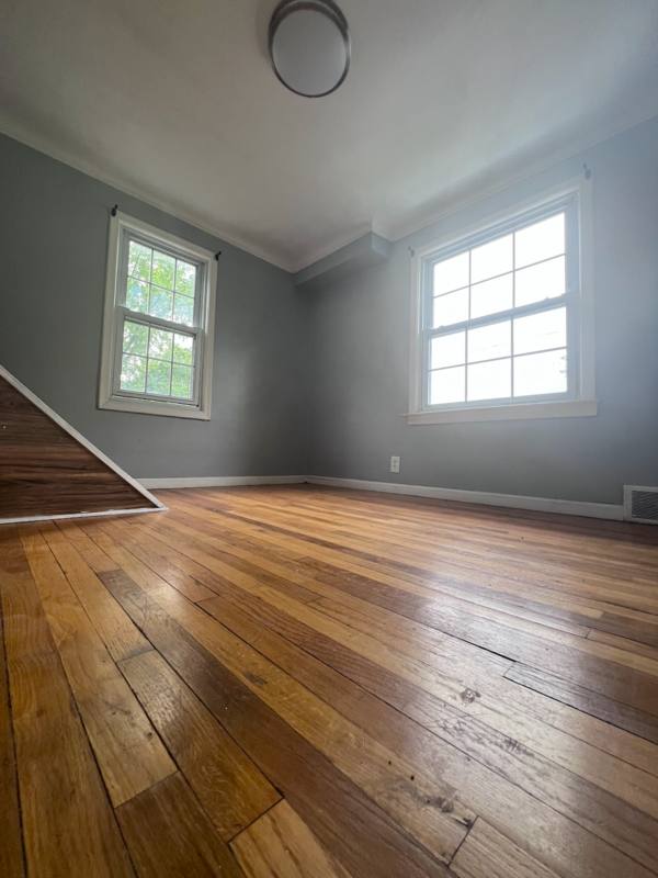 House for rent at 20926 Moross Rd, Grosse Pointe, MI 48236