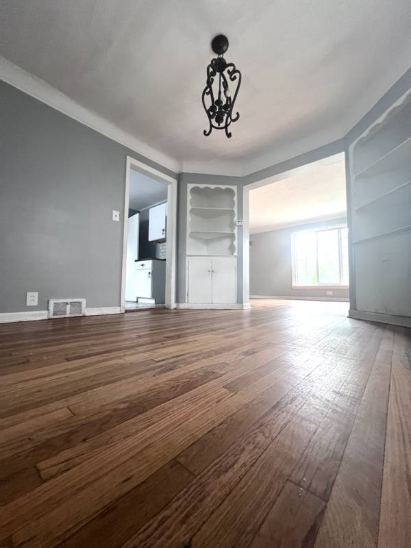 House for rent at 20926 Moross Rd, Grosse Pointe, MI 48236