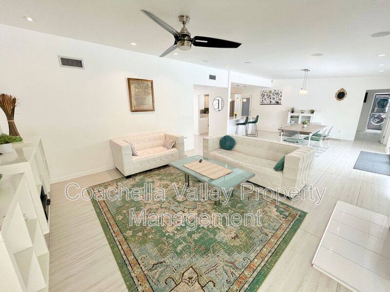 House for rent at 2719 E Ventura Rd, Palm Springs, CA 92262