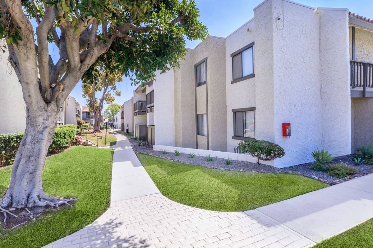 Apartment for rent at 2835 Alta View Dr, San Diego, CA 92139