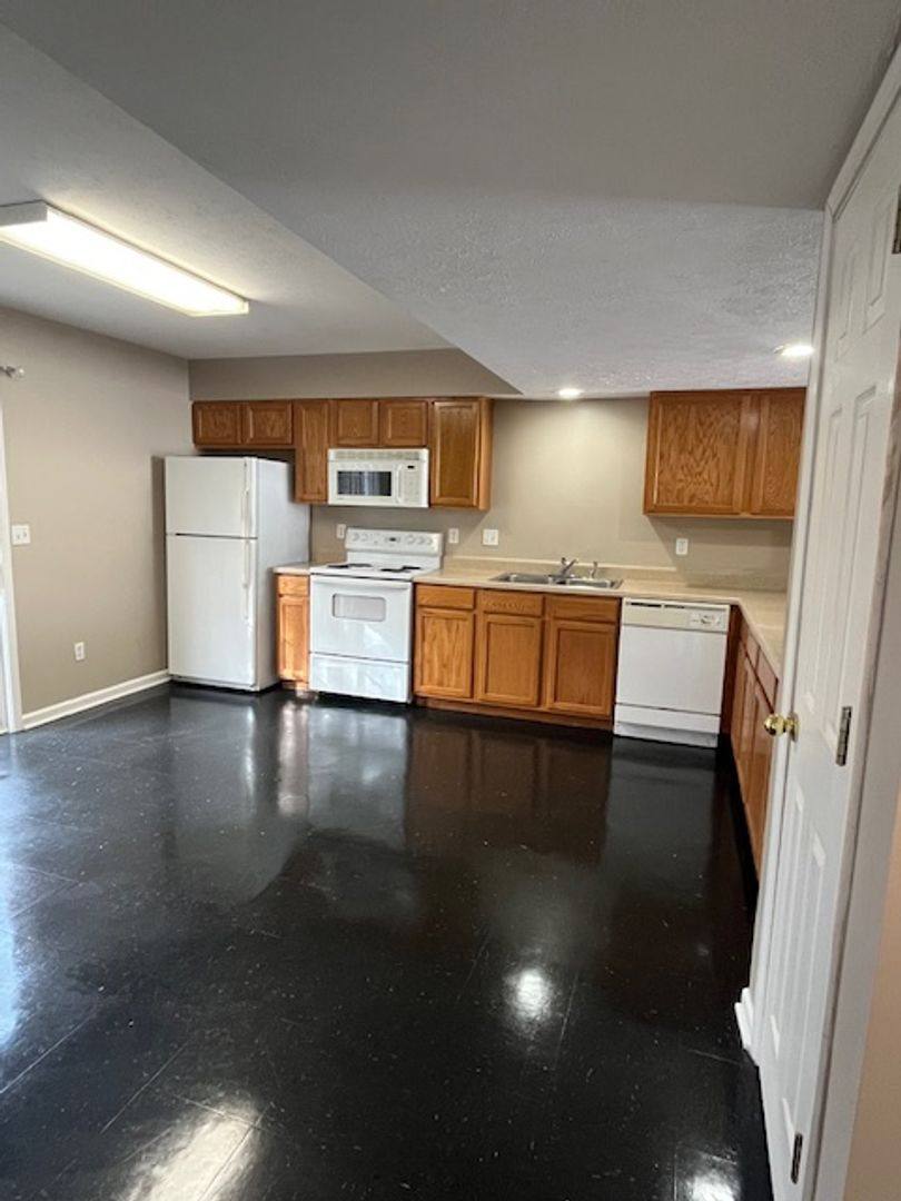 Apartment for rent at 1496 N Kinser Pike, Bloomington, IN 47404
