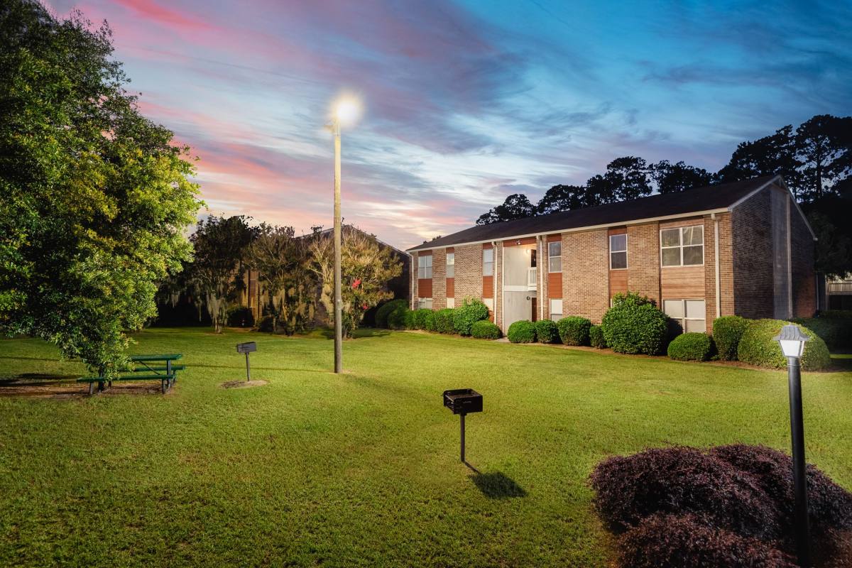 Apartment for rent at 11910 White Bluff Rd, Savannah, GA 31419