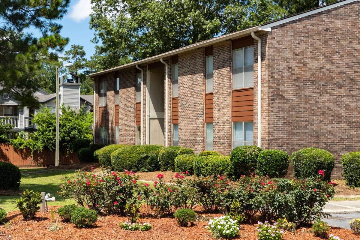 Apartment for rent at 11910 White Bluff Rd, Savannah, GA 31419