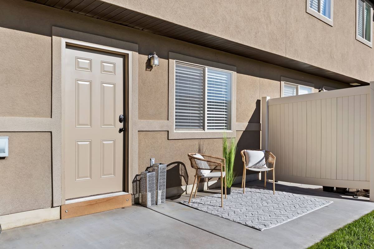 Apartment for rent at 5515 S 2500 W, Roy, UT 84067