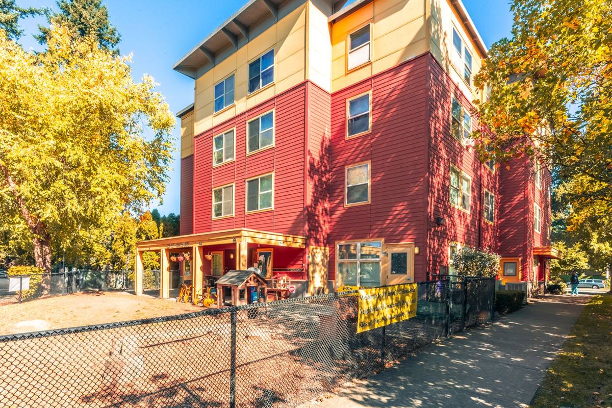 Apartment for rent at 36 NE 147th Ave, Portland, OR 97230