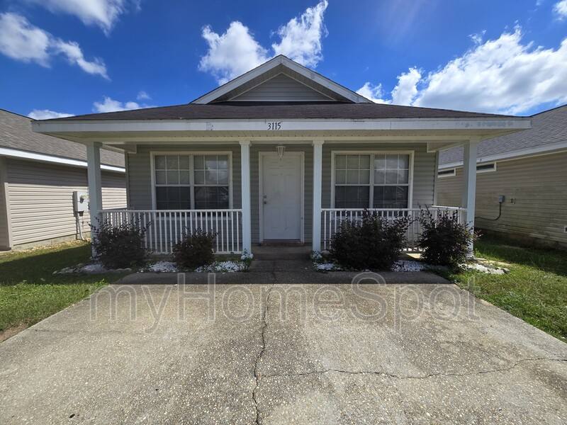 House for rent at 3115 Flintlock Dr, Pensacola, FL 32526