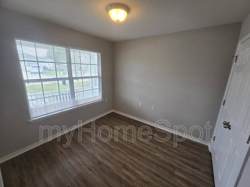 House for rent at 3115 Flintlock Dr, Pensacola, FL 32526