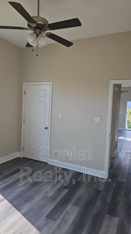 Apartment for rent at 2325 Florida Ave, New Orleans, LA 70122