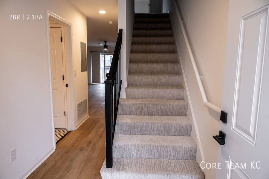 Townhouse for rent at 128 E 29th St, Kansas City, MO 64108