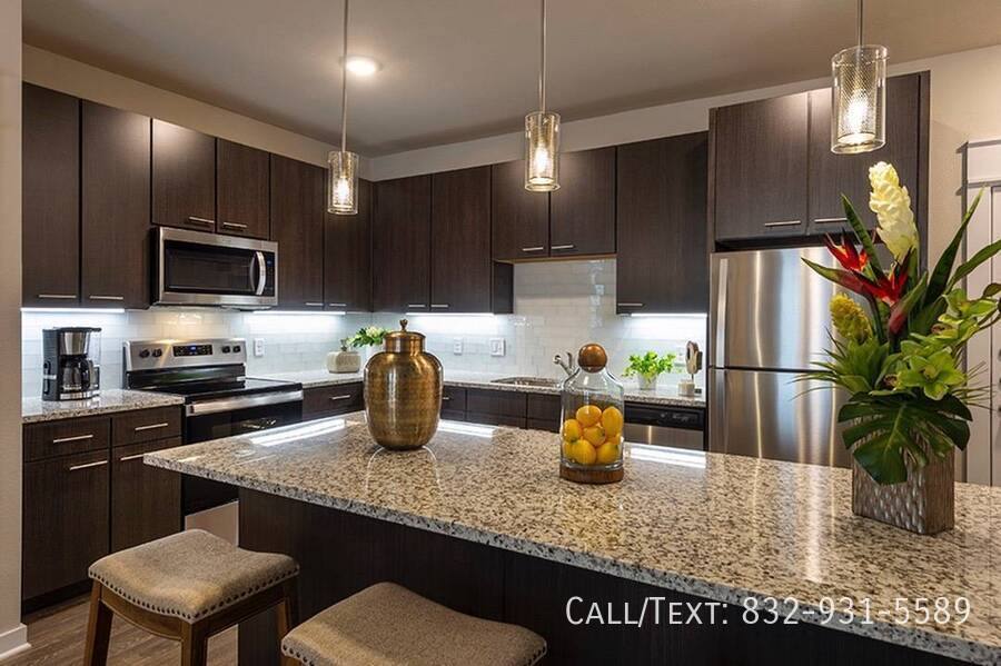 Apartment for rent at 1500 N Mason Rd #SNTA2, Katy, TX 77449