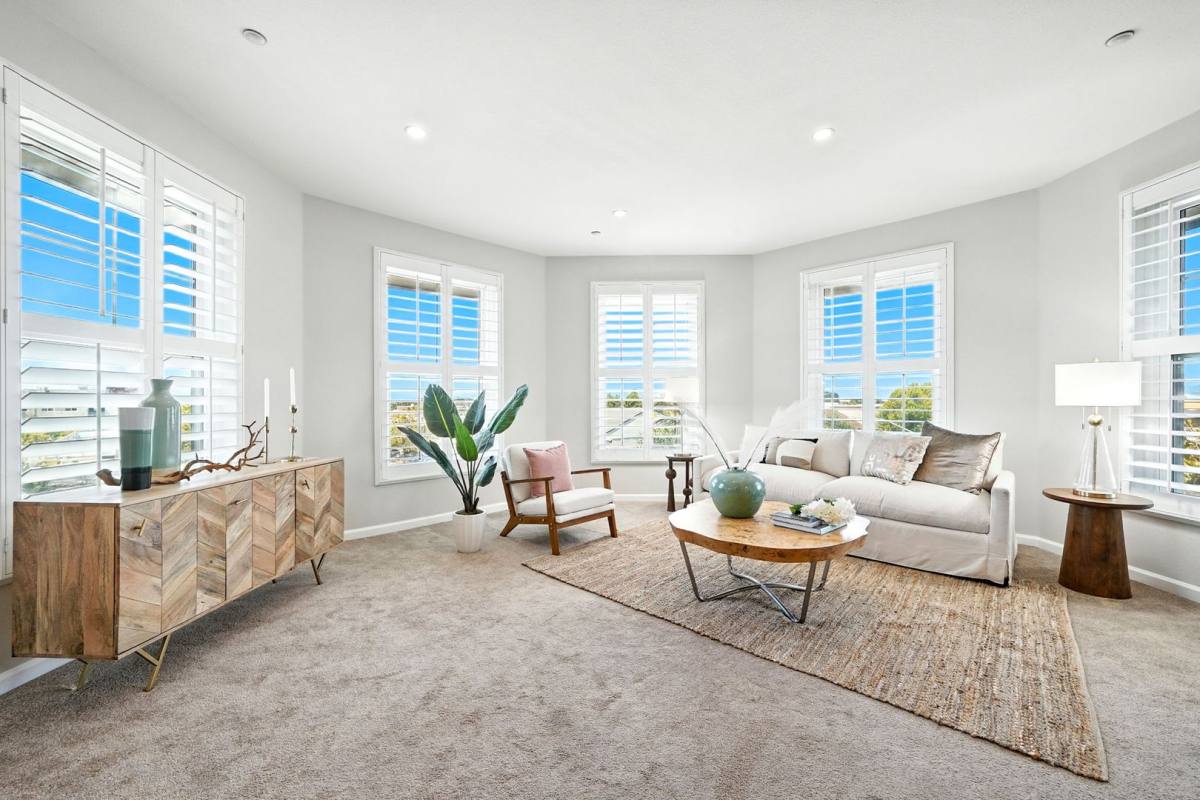 Condo for rent at 1121 40th St, Emeryville, CA 94608