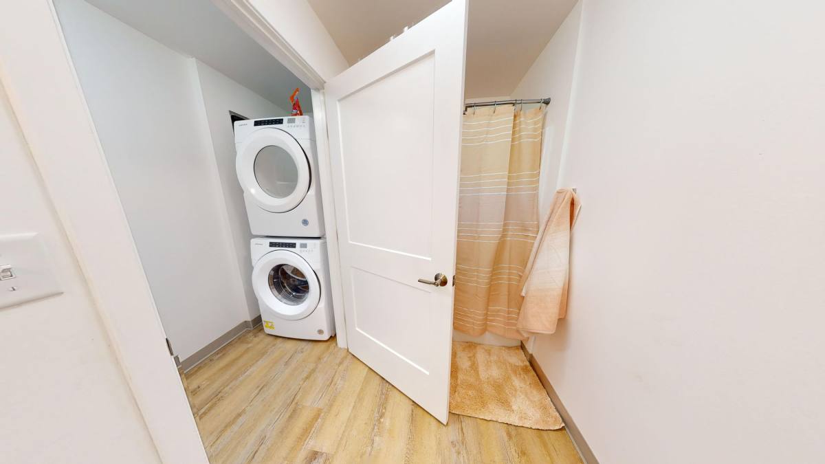 Apartment for rent at 815 S Aurora St, Ithaca, NY 14850