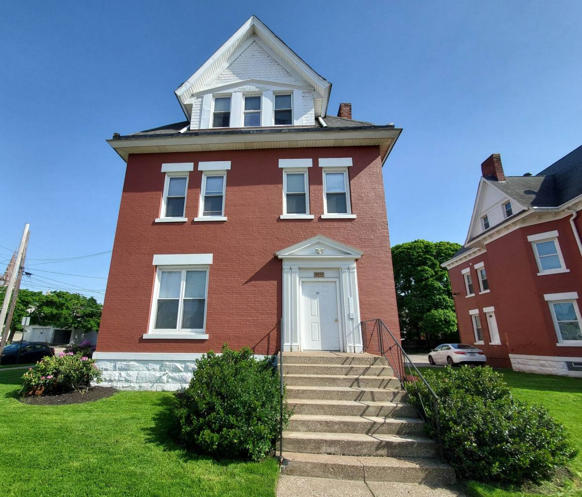 Apartment for rent at 301 W 8th St, Erie, PA 16502