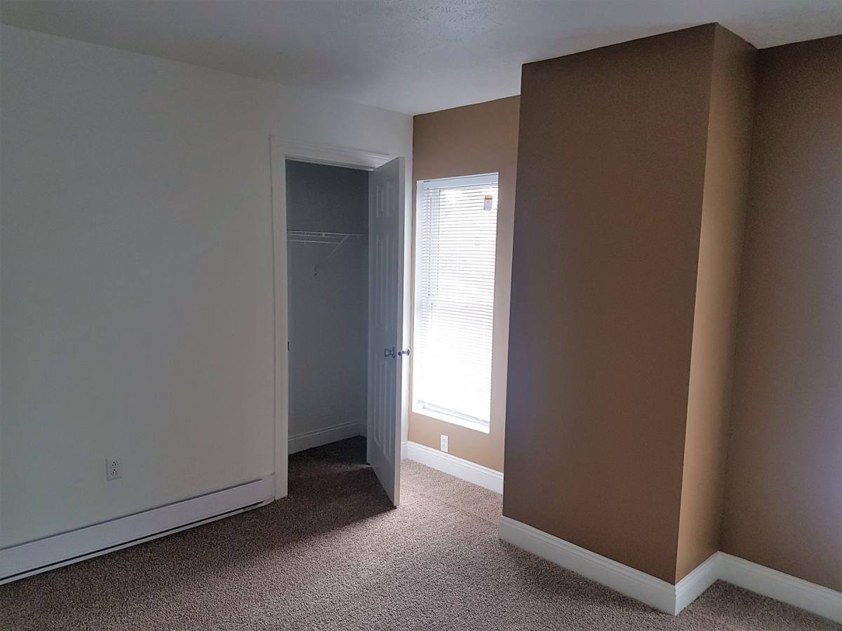 Apartment for rent at 327 W 8th St, Erie, PA 16502