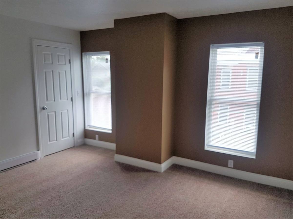 Apartment for rent at 327 W 8th St, Erie, PA 16502