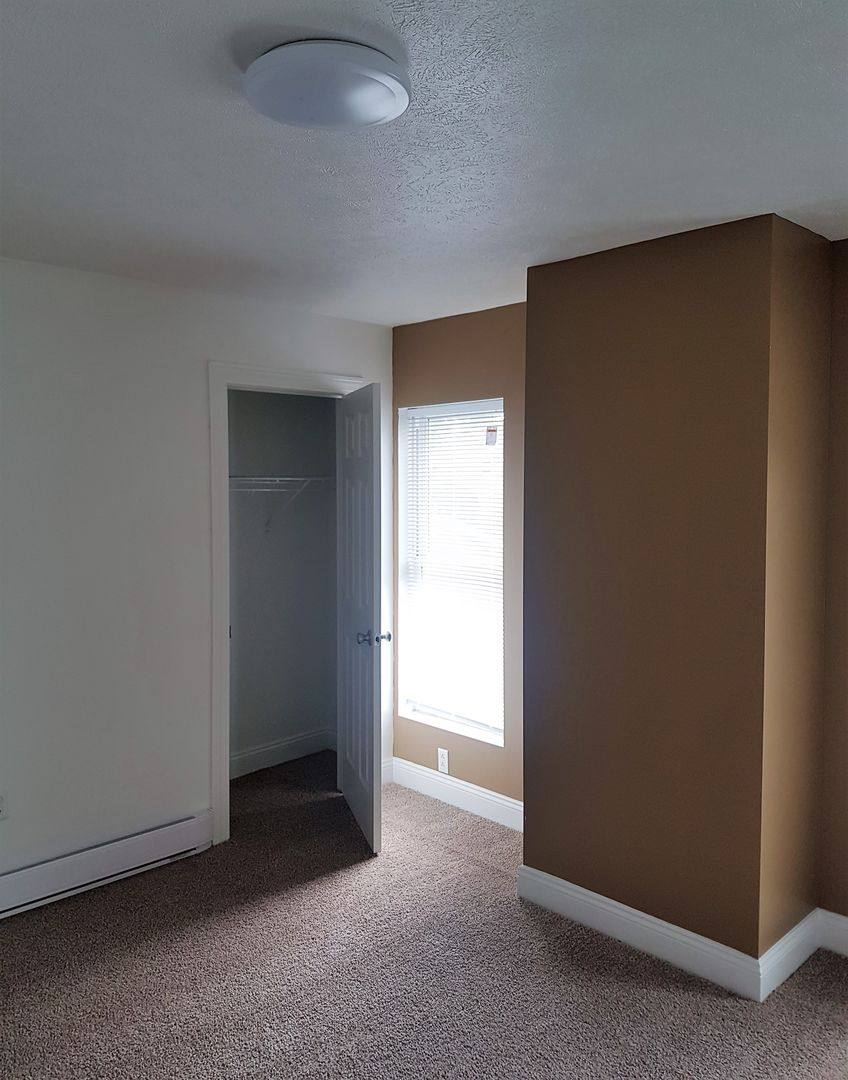 Apartment for rent at 327 W 8th St, Erie, PA 16502