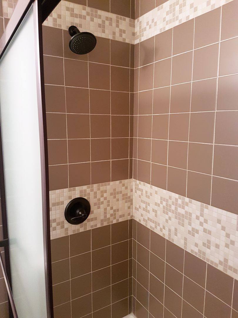 Apartment for rent at 327 W 8th St, Erie, PA 16502