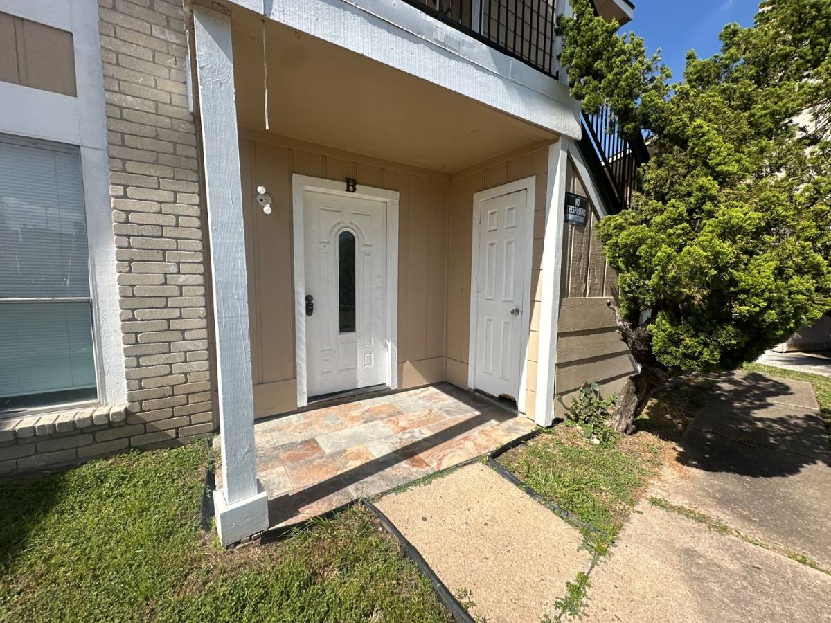 House for rent at 11506 Meadow Pines Court, Stafford, TX 77477