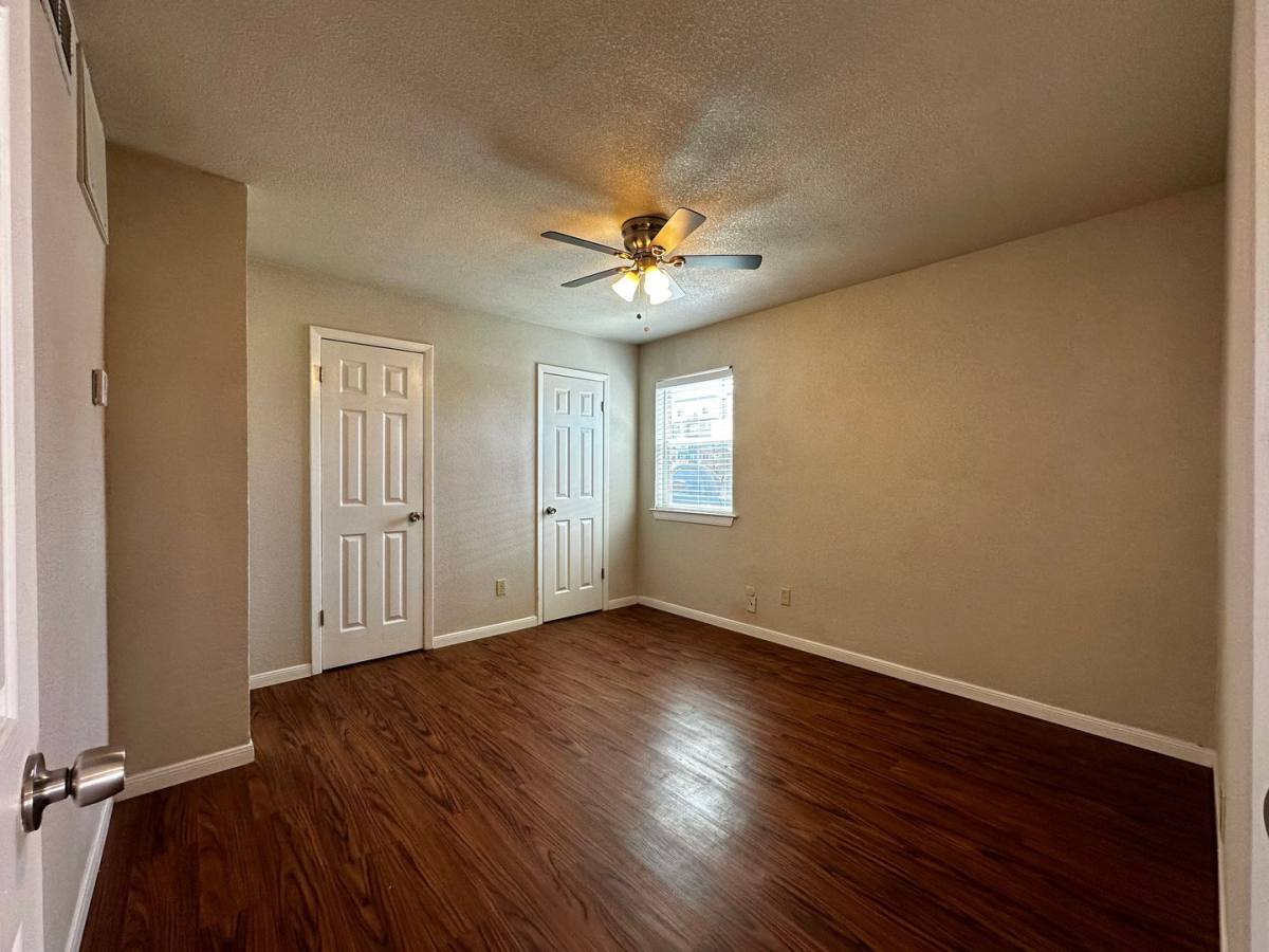 Apartment for rent at 1425 S 12th St, Waco, TX 76706