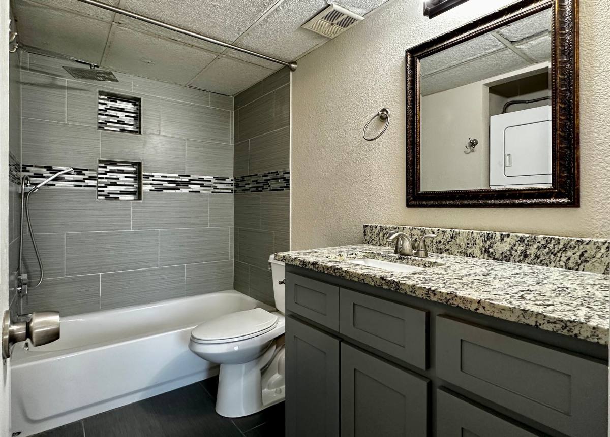 Apartment for rent at 1425 S 12th St, Waco, TX 76706