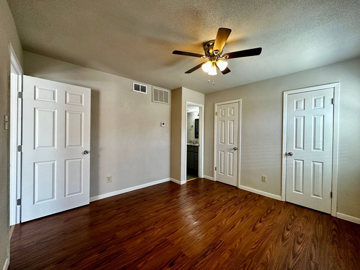 Apartment for rent at 1425 S 12th St, Waco, TX 76706