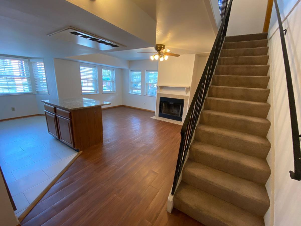 Apartment for rent at 2240-2250 N High St, Columbus, OH 43201