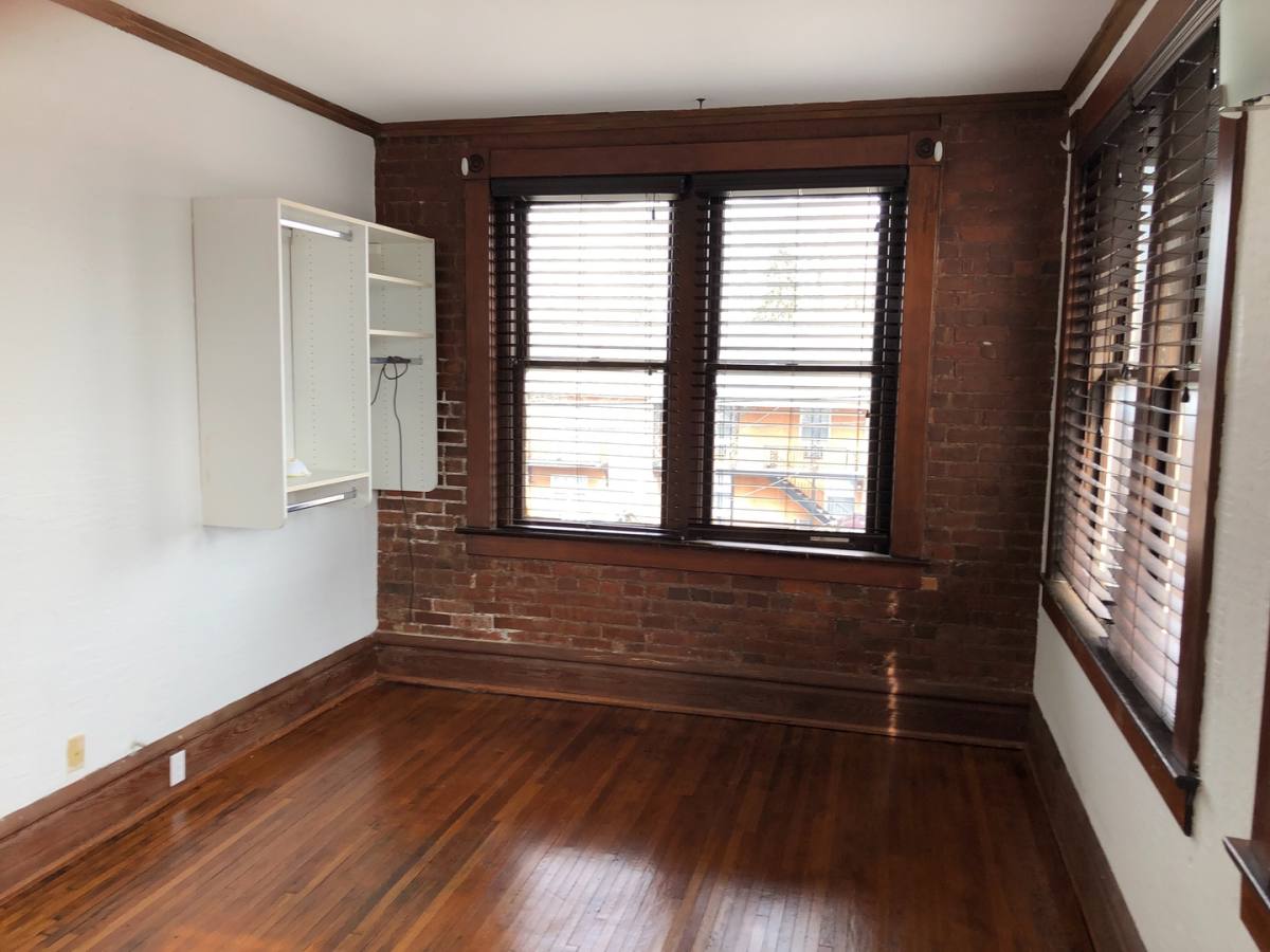 Apartment for rent at 194 King Ave, Columbus, OH 43201
