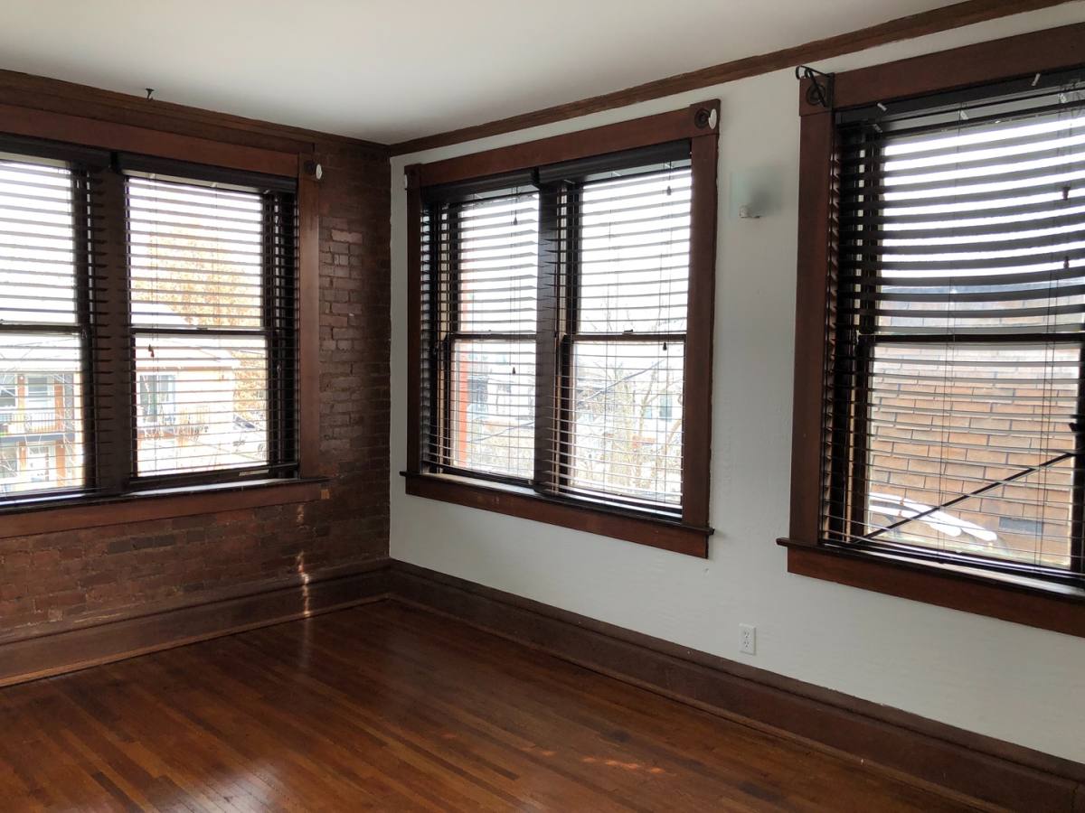 Apartment for rent at 194 King Ave, Columbus, OH 43201