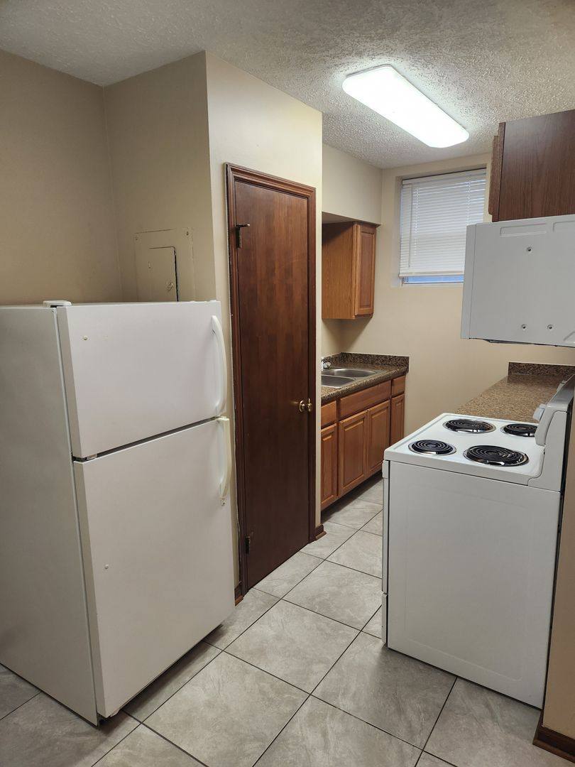 Apartment for rent at 212 W E St, Wilkinson, IN 46186