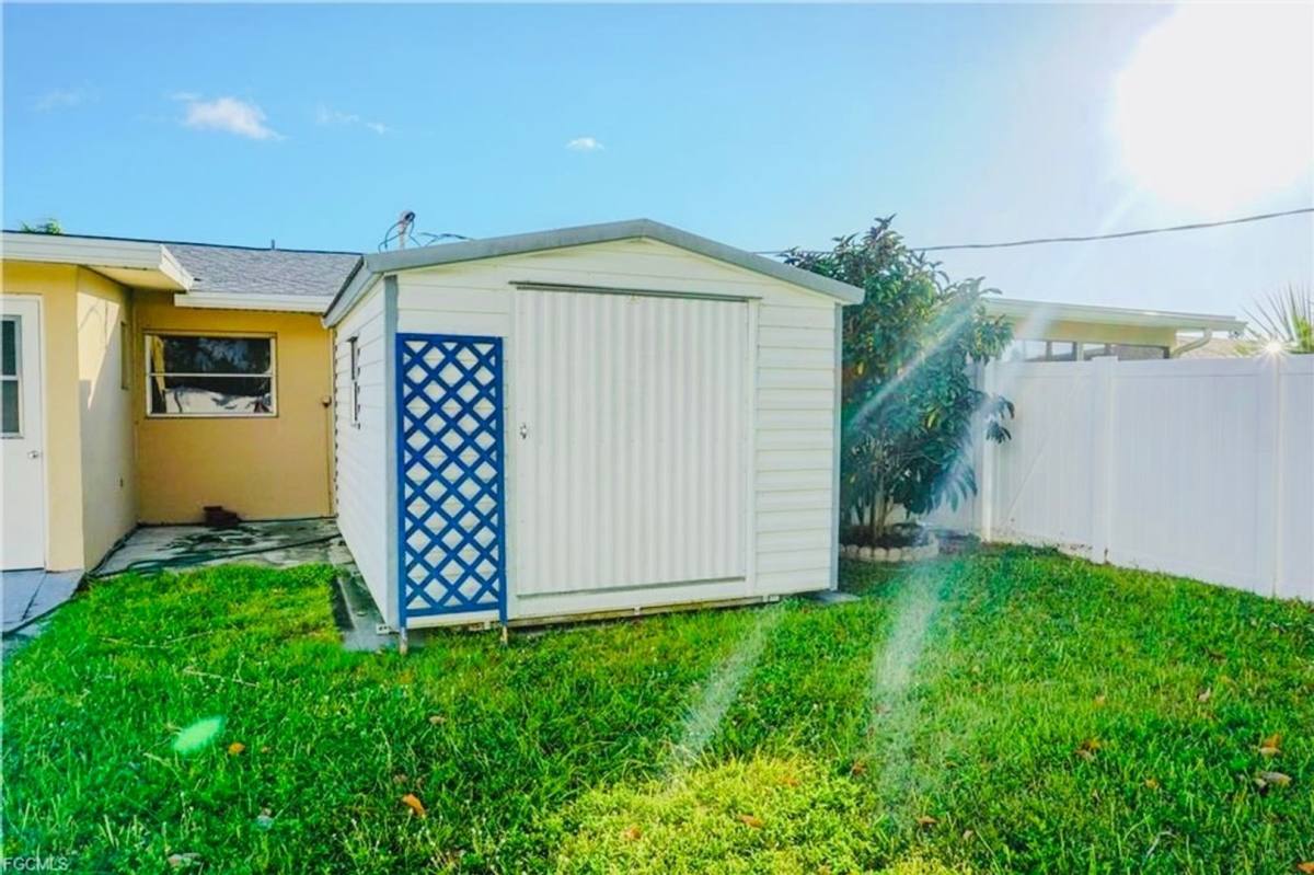 Townhouse for rent at 6004 Deming Ave, North Port, FL 34287