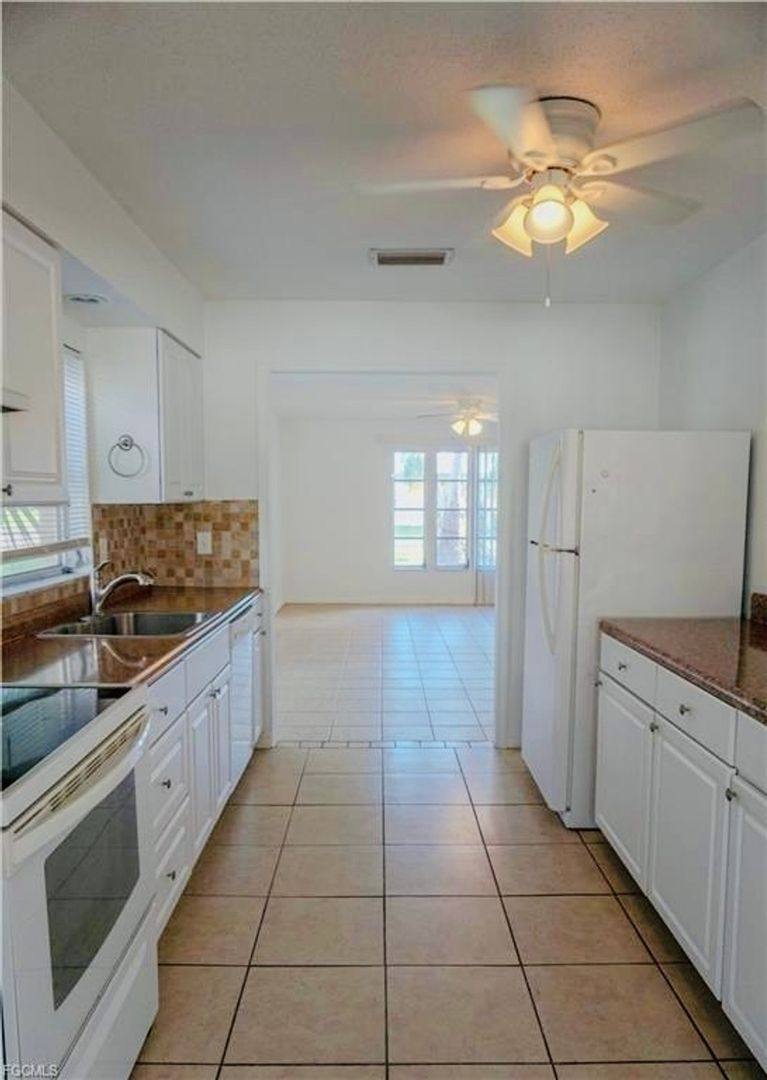 Townhouse for rent at 6004 Deming Ave, North Port, FL 34287