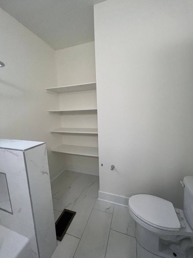 Townhouse for rent at 1531 - 1533 Lowerline St, New Orleans, LA 70118