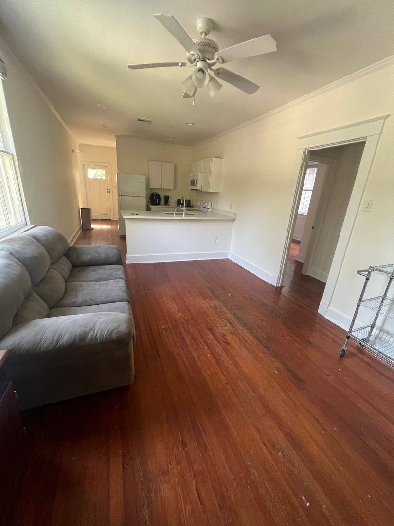 Townhouse for rent at 1531 - 1533 Lowerline St, New Orleans, LA 70118