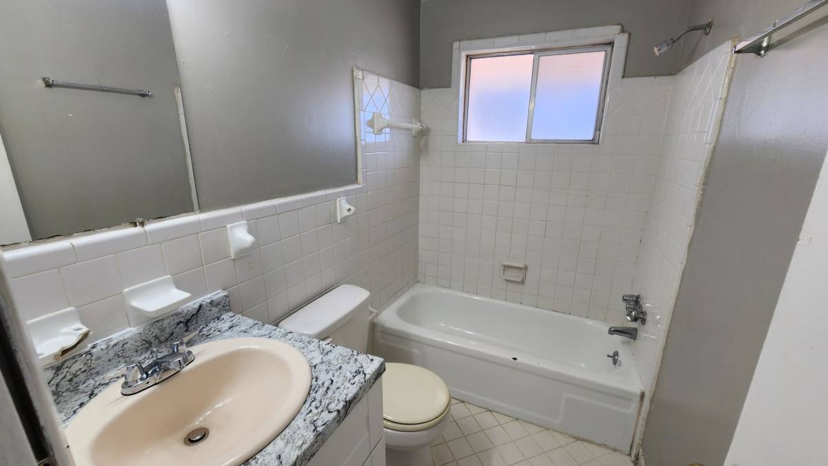Apartment for rent at 4106 Broyles Ave SW, Huntsville, AL 35805